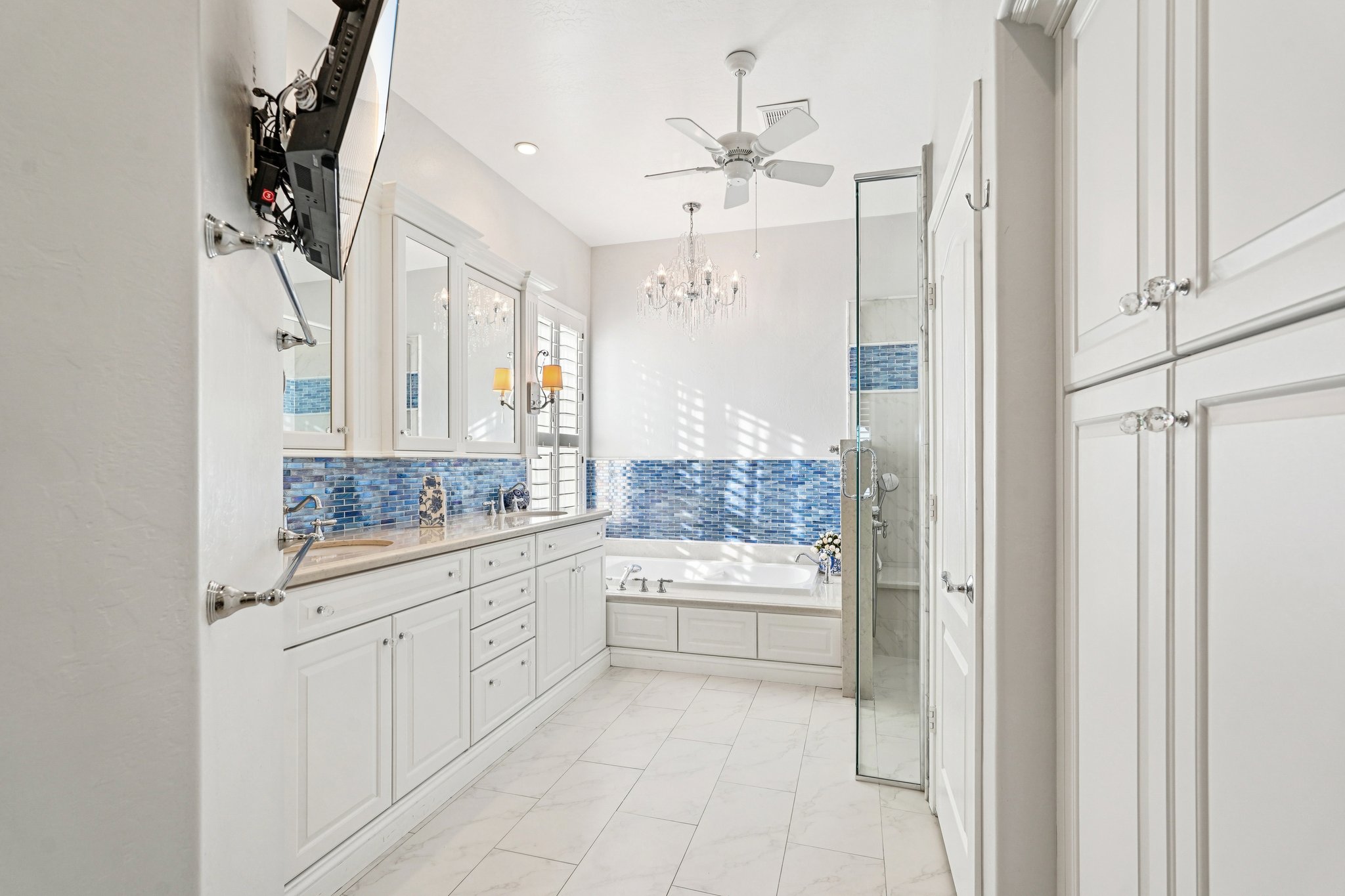 W Quail Ave-S2802-045.jpg