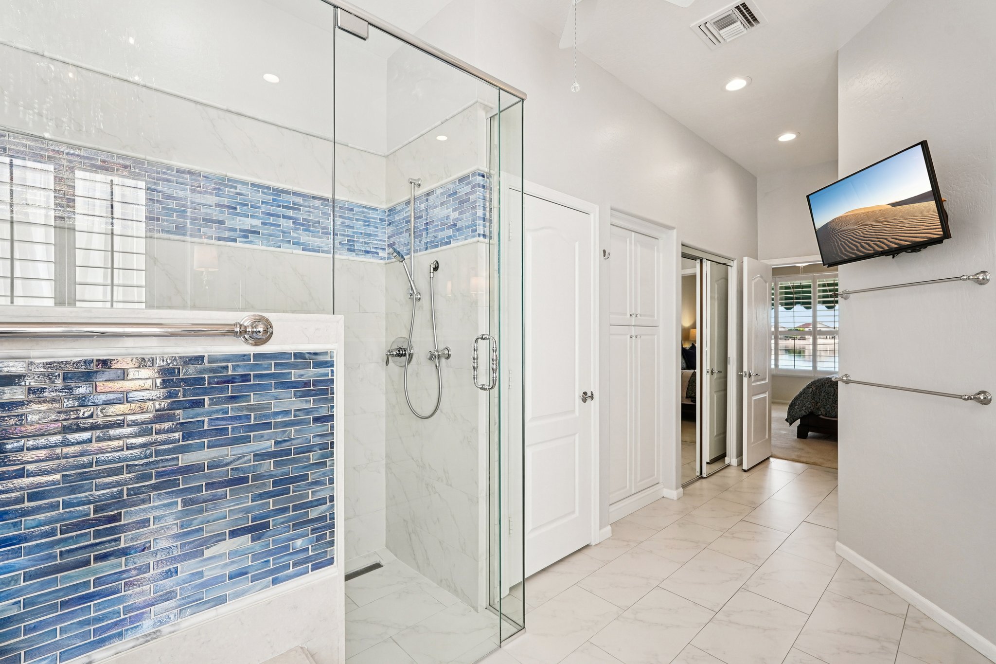 W Quail Ave-S2802-048.jpg