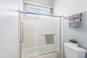 W Quail Ave-S2802-033.jpg