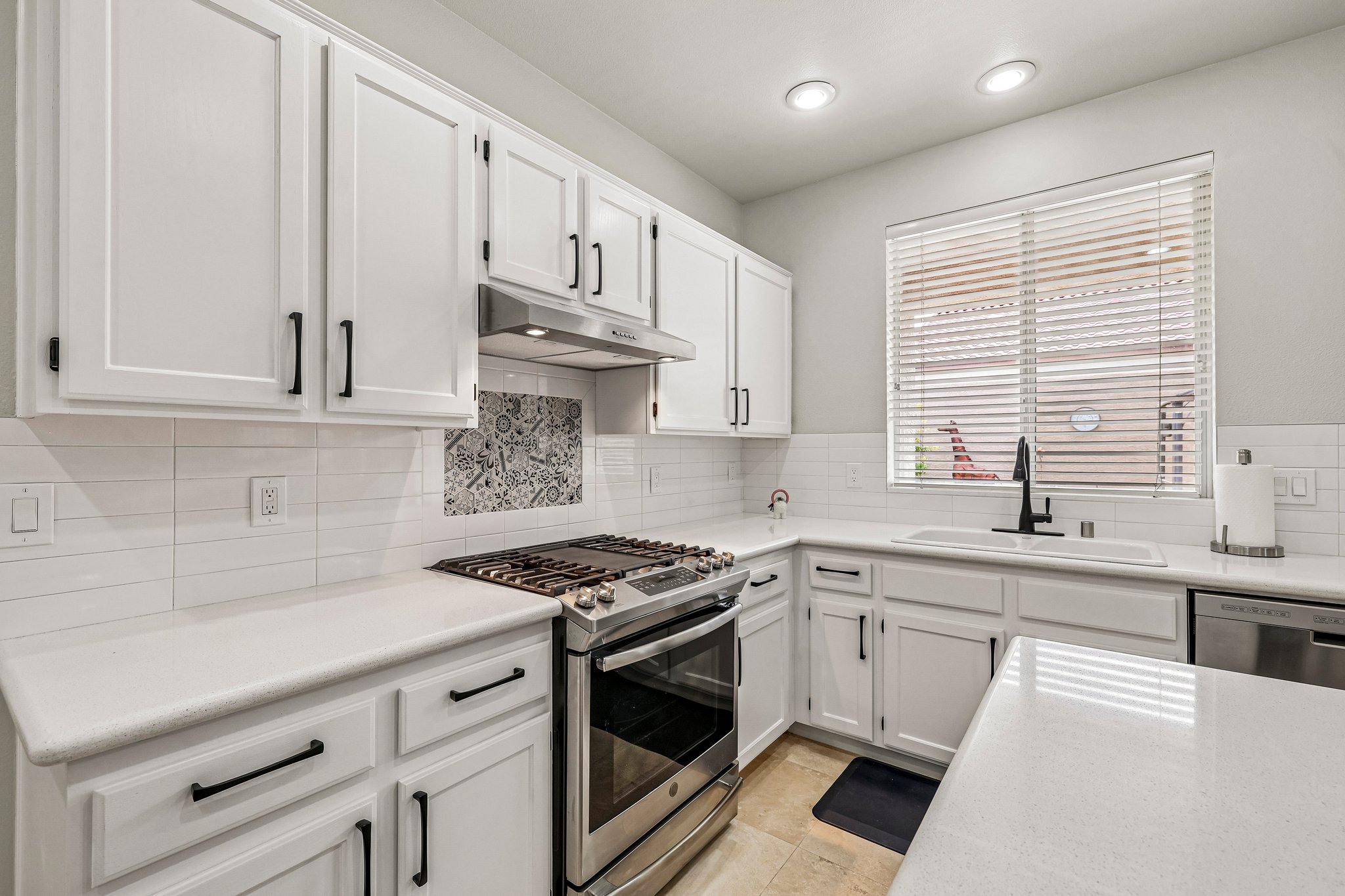 529 Clement Ct-S1507-021.jpg