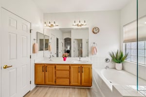 529 Clement Ct-S1507-046.jpg