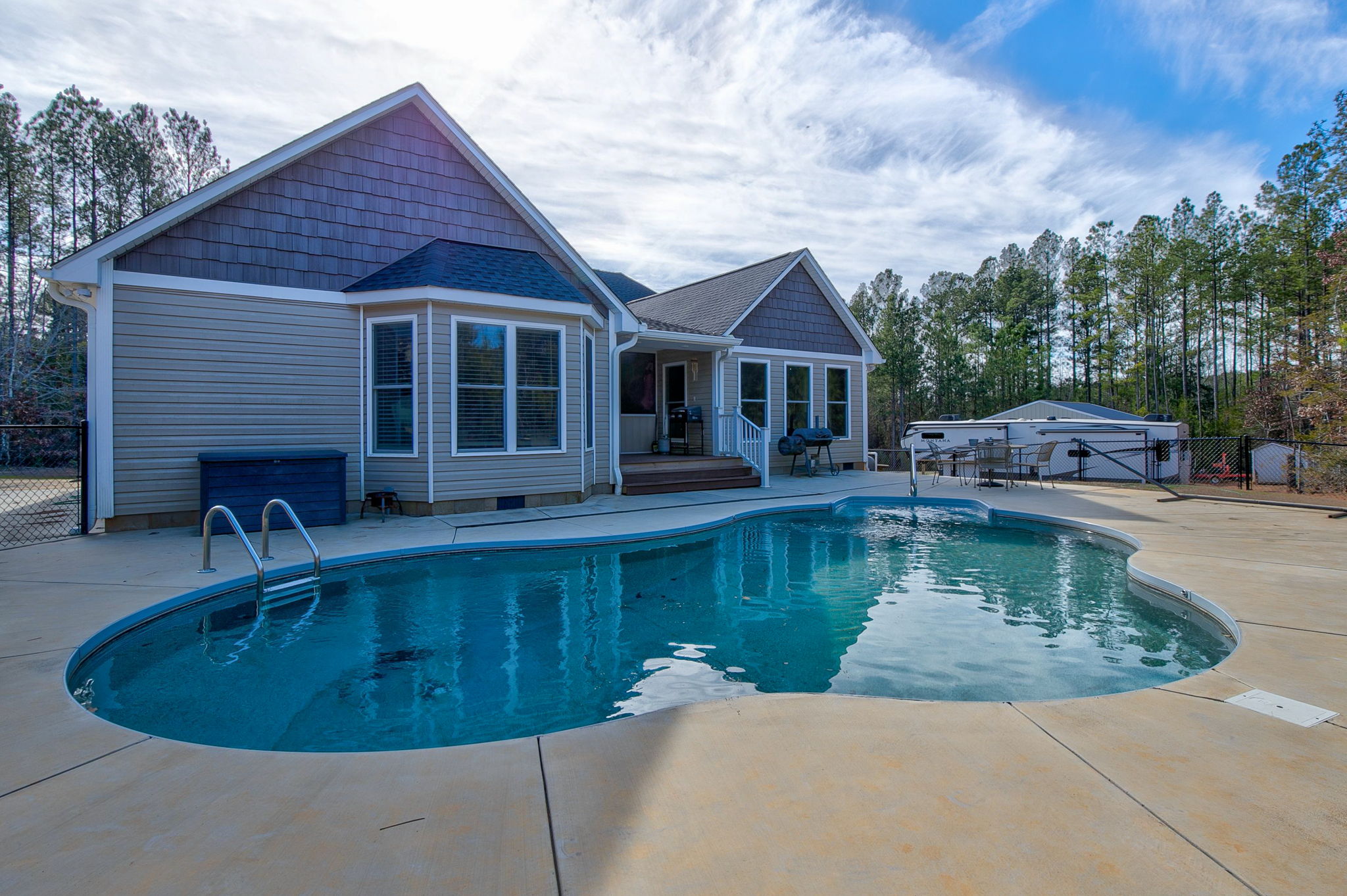 529 Glade Springs Rd, Little Mountain, SC 29075 Anna Garrison