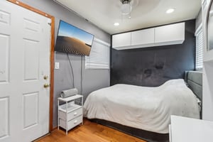 Olivewood Terrace-0905-017.jpg