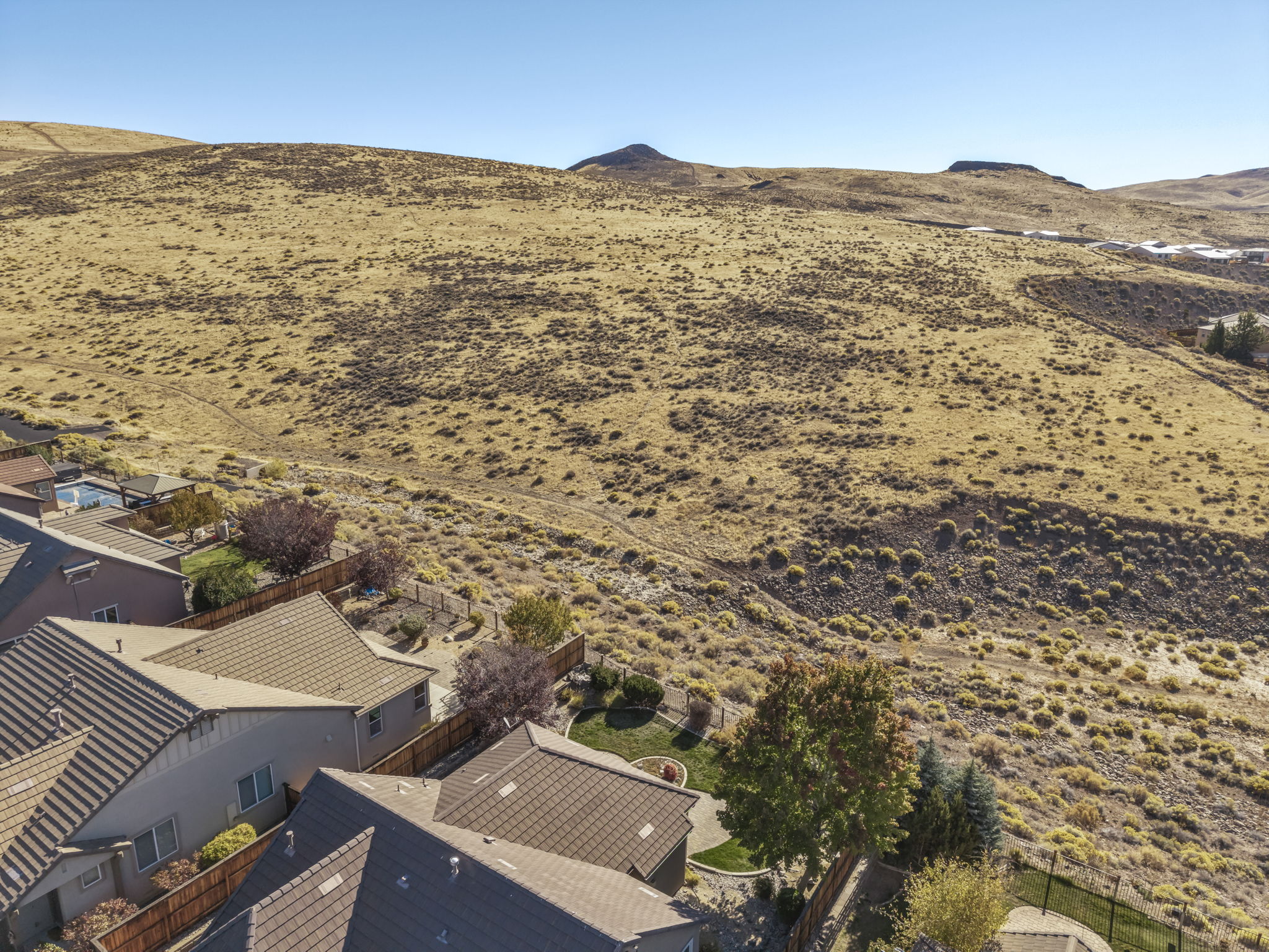  Photo 38