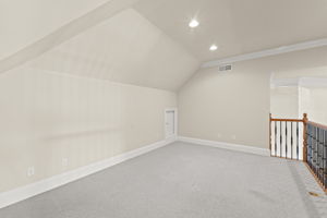  Photo 39