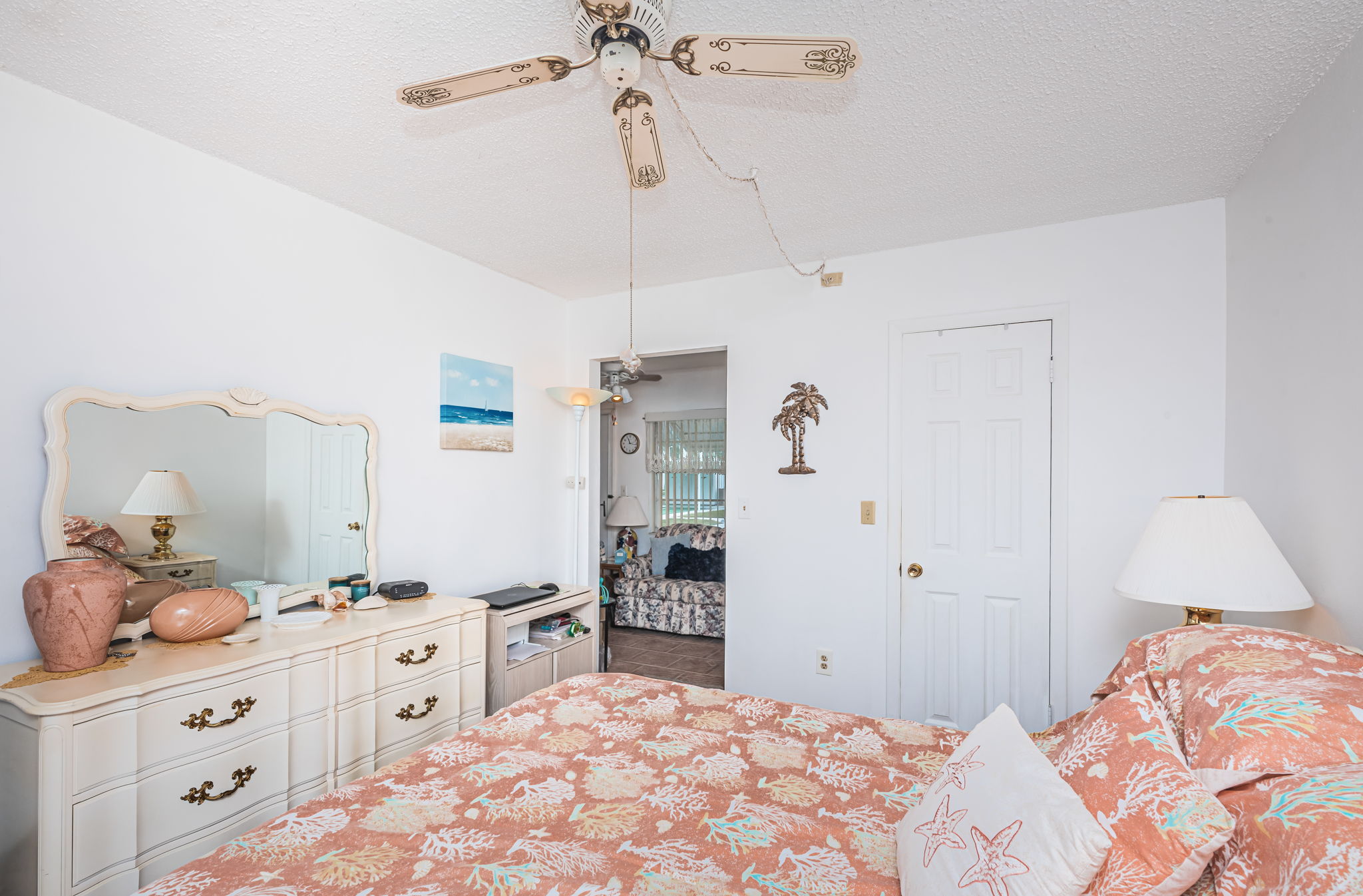 Bedroom 1b
