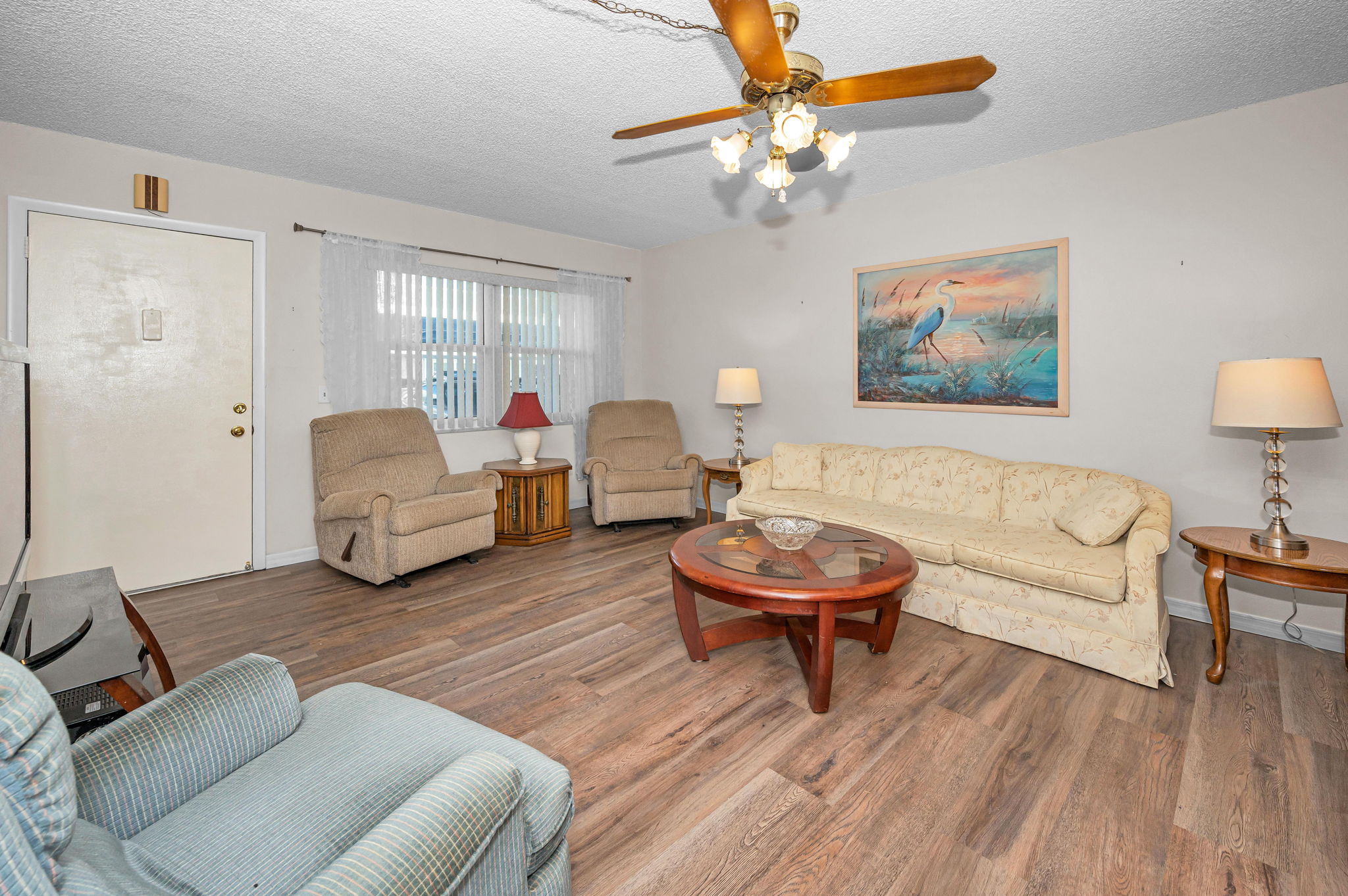 Living Room2