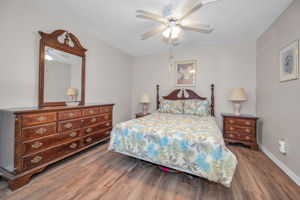 Primary Bedroom1b