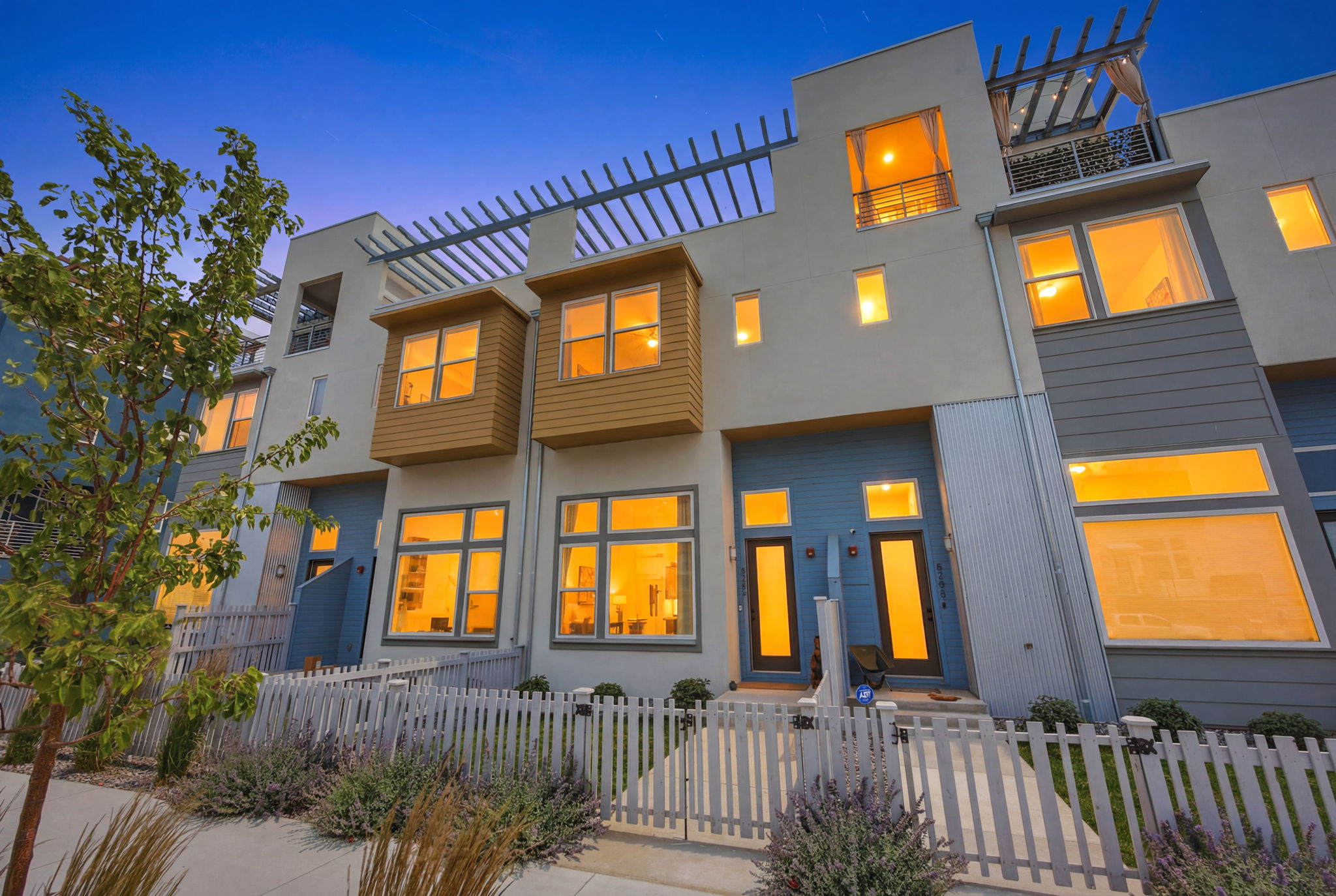 5297 Center Field Dr, South Jordan, UT 84009, USA Photo 2