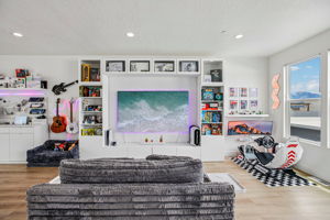 5297 Center Field Dr, South Jordan, UT 84009, USA Photo 47