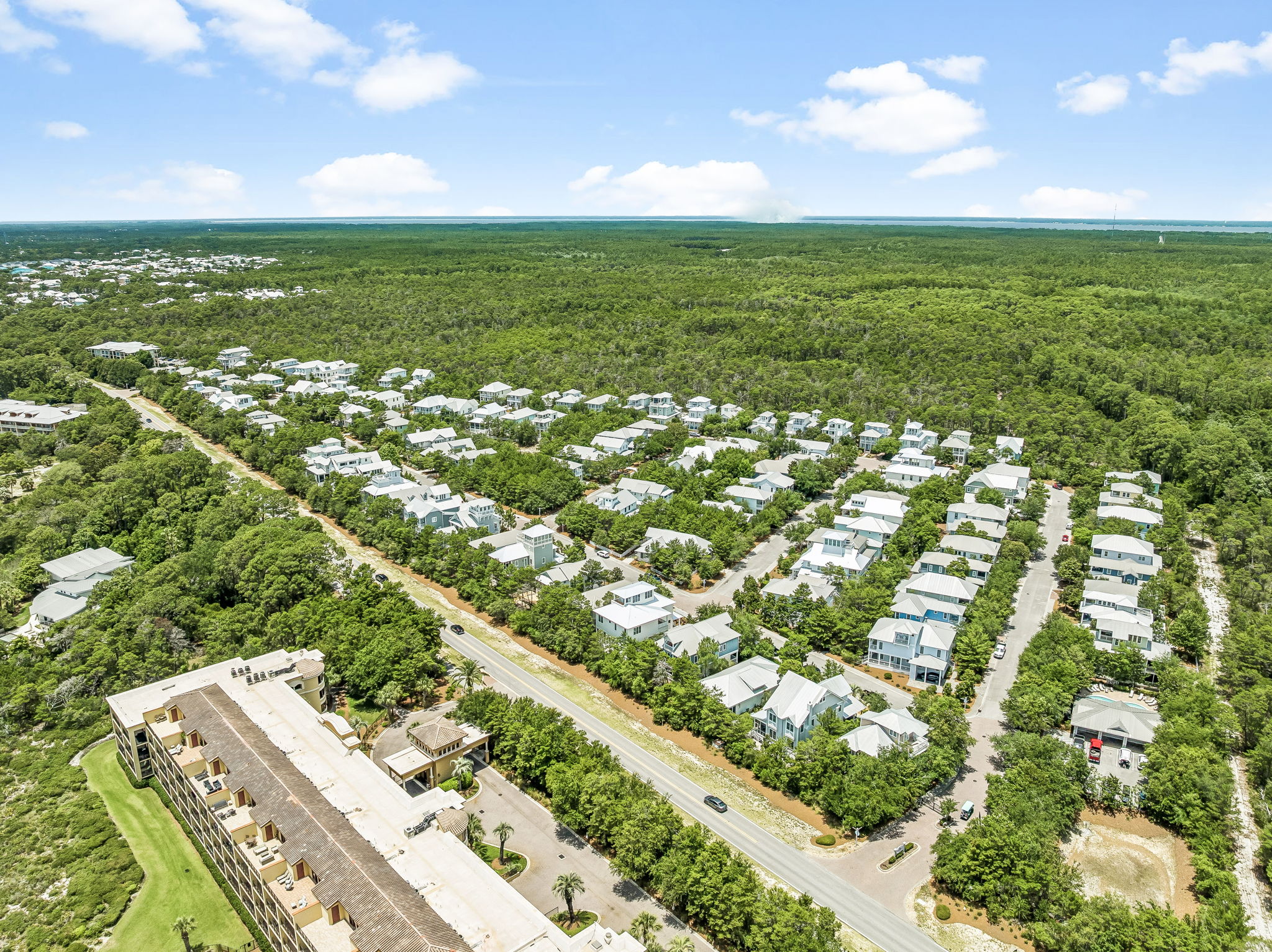 Array_53BartonsWayW-5