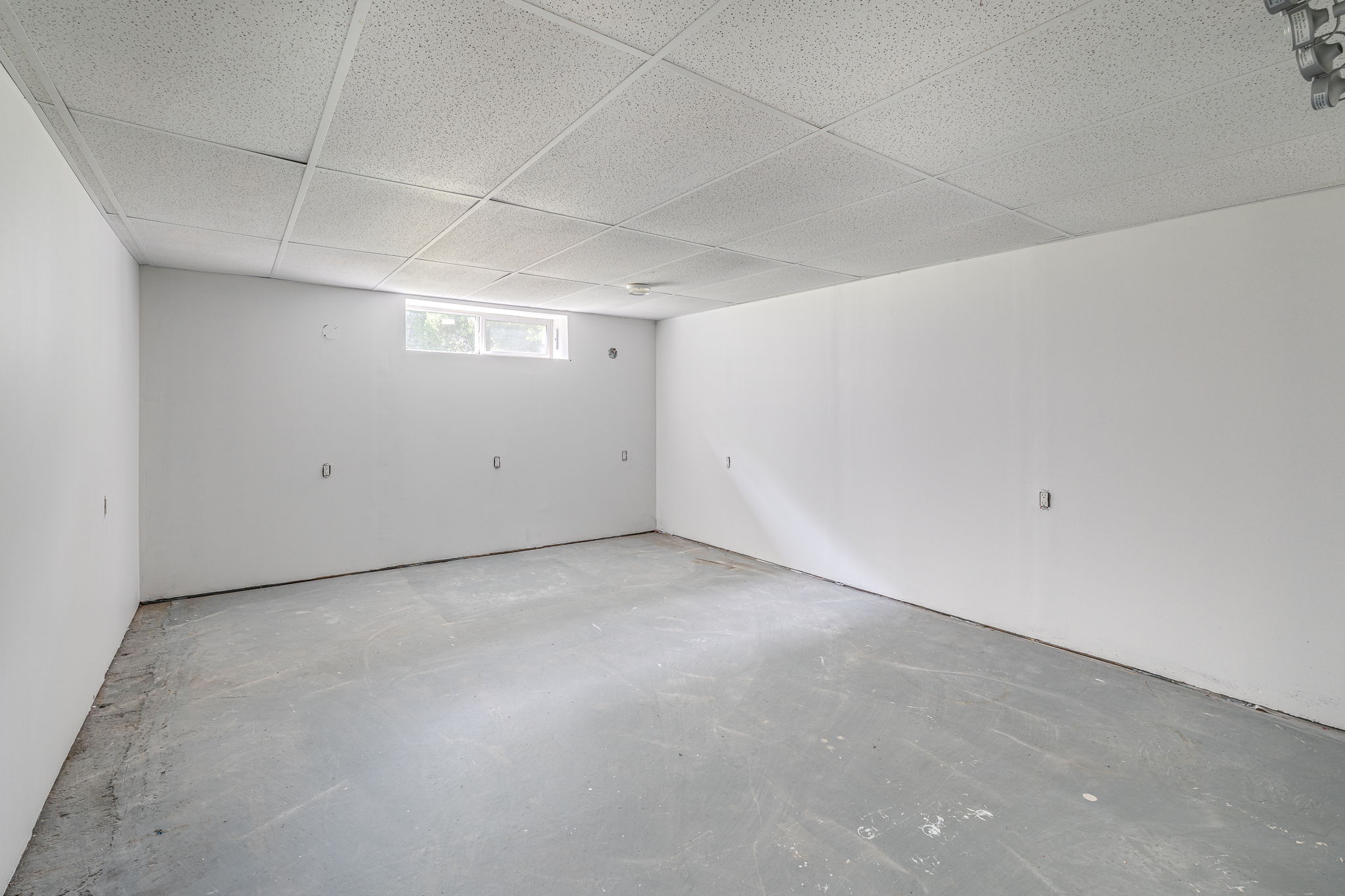 53 Bernier Bay -  Interior-32