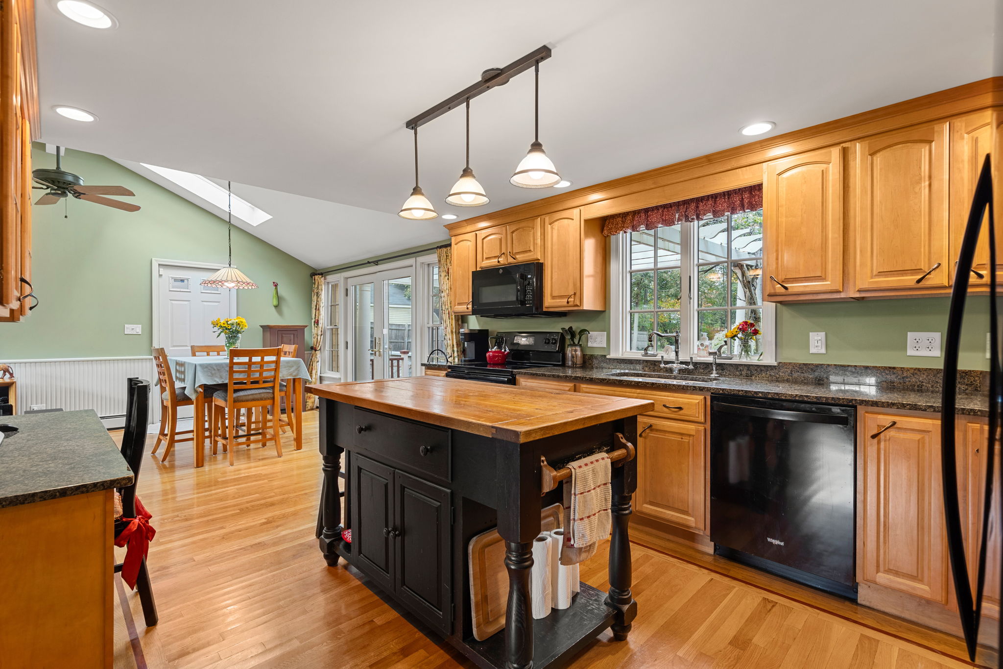 53 Centre St, Danvers, MA 01923, USA Photo 29