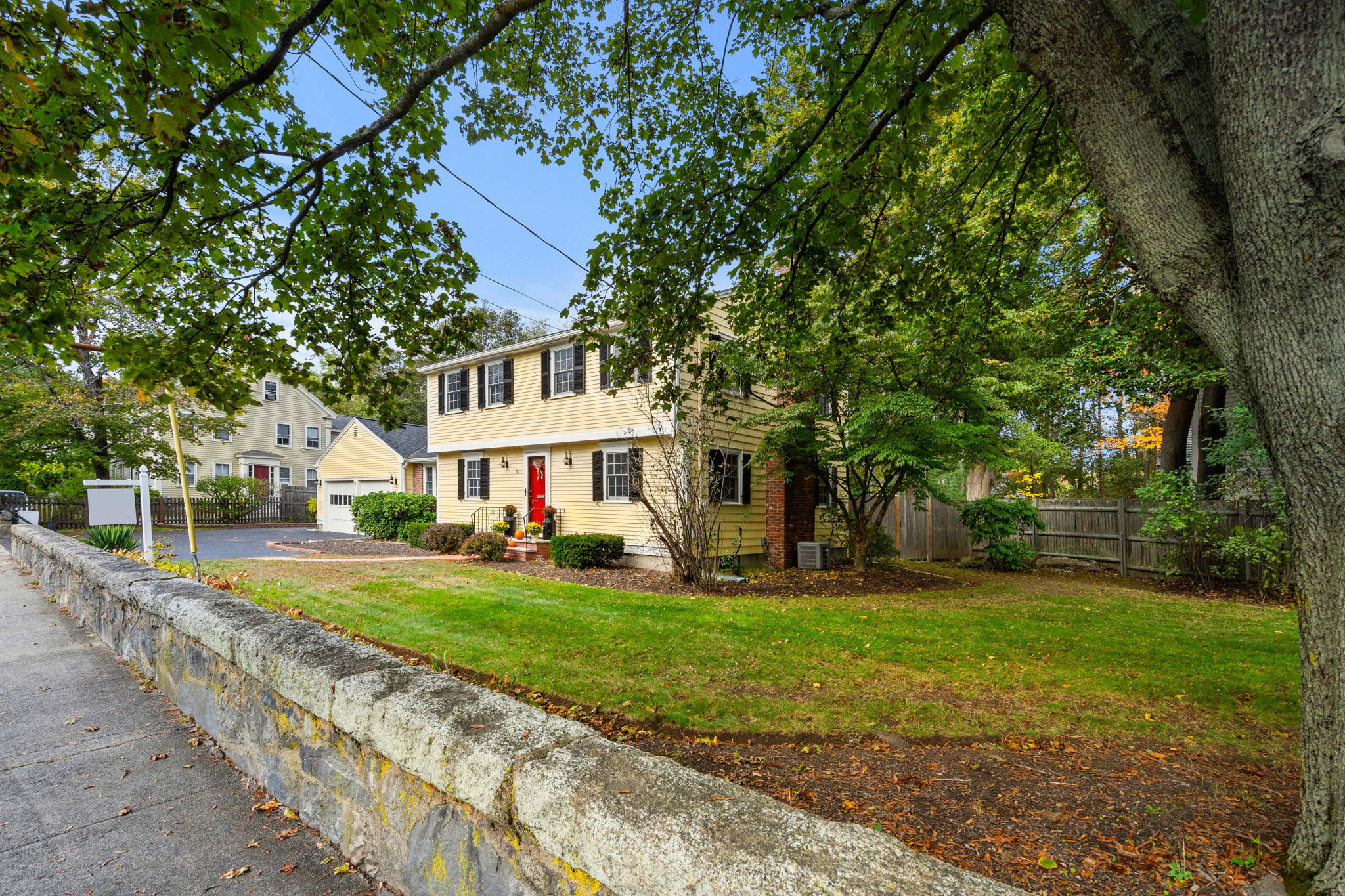 53 Centre St, Danvers, MA 01923, USA Photo 3
