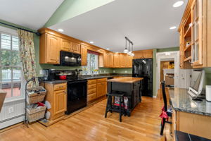 53 Centre St, Danvers, MA 01923, USA Photo 26