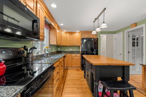 53 Centre St, Danvers, MA 01923, USA Photo 27