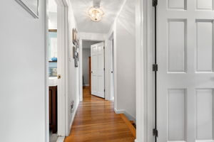 53 Centre St, Danvers, MA 01923, USA Photo 36