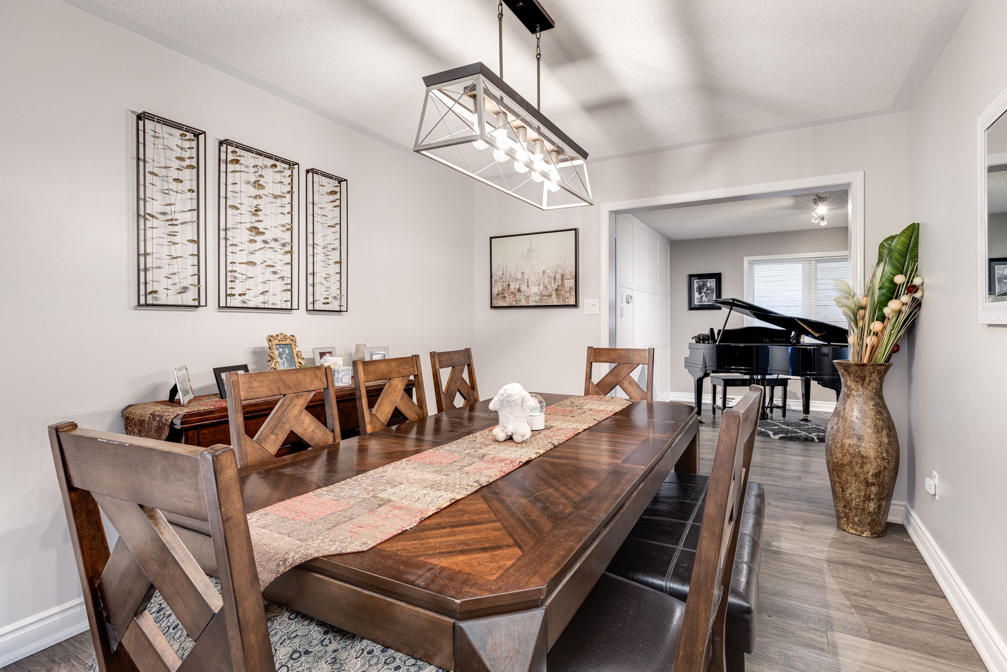 Newmarket property showcase — delivered property photograph 10