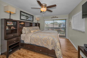 Primary Bedroom1a