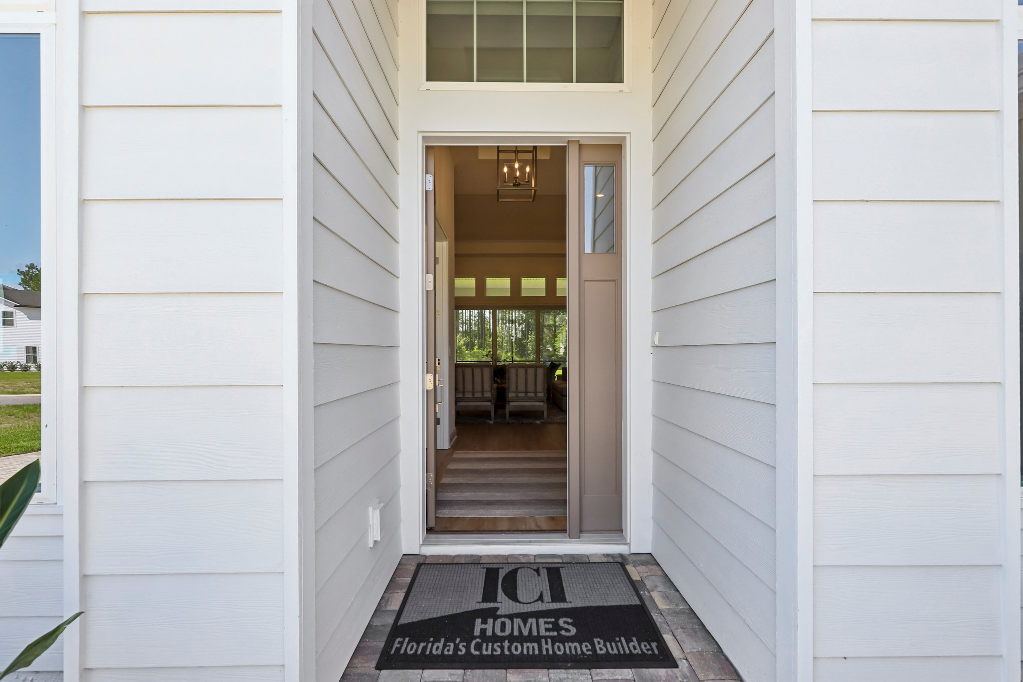Glenbriar Court St-S2606-004.jpg