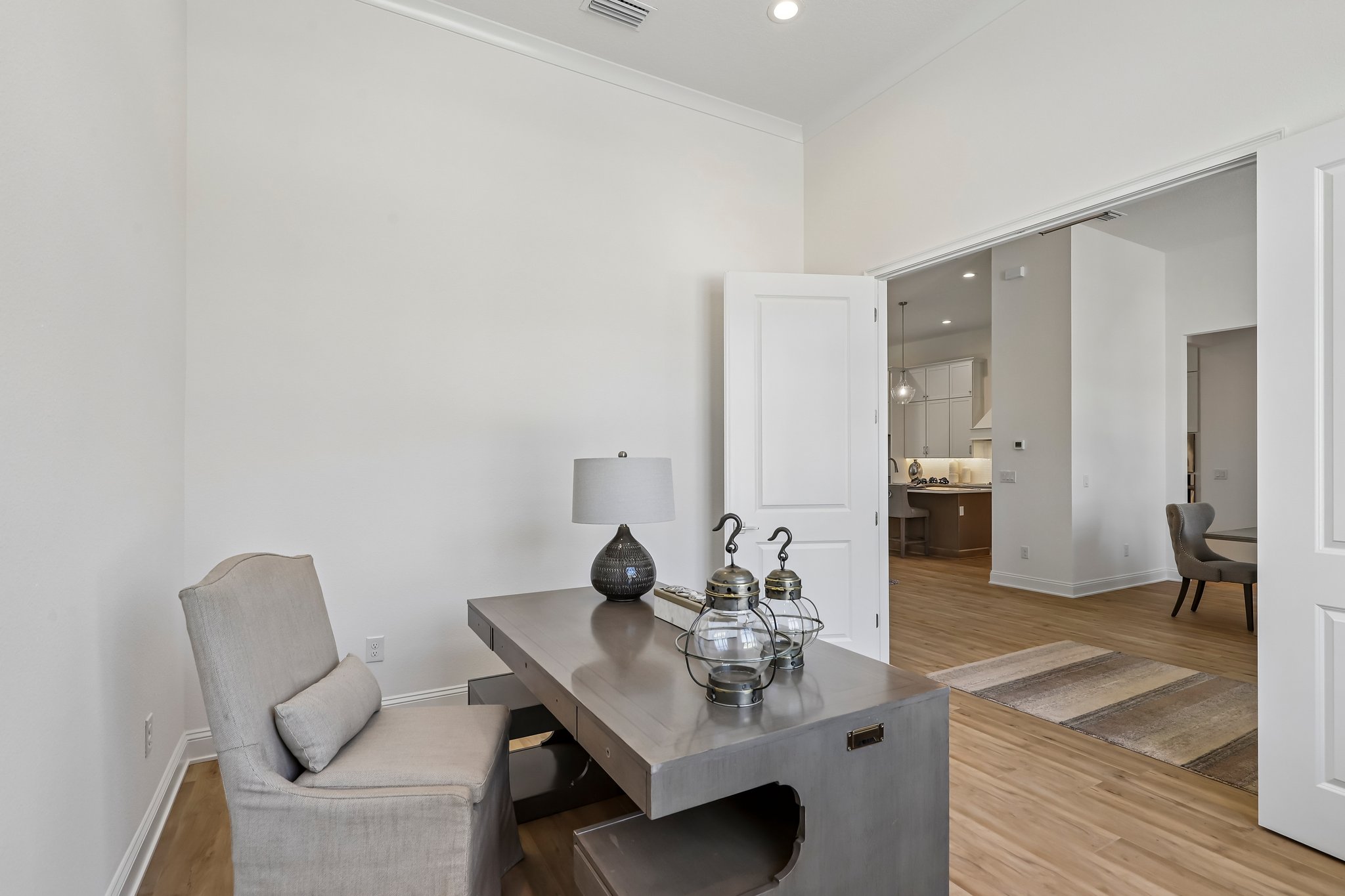 Glenbriar Court St-S2606-028.jpg