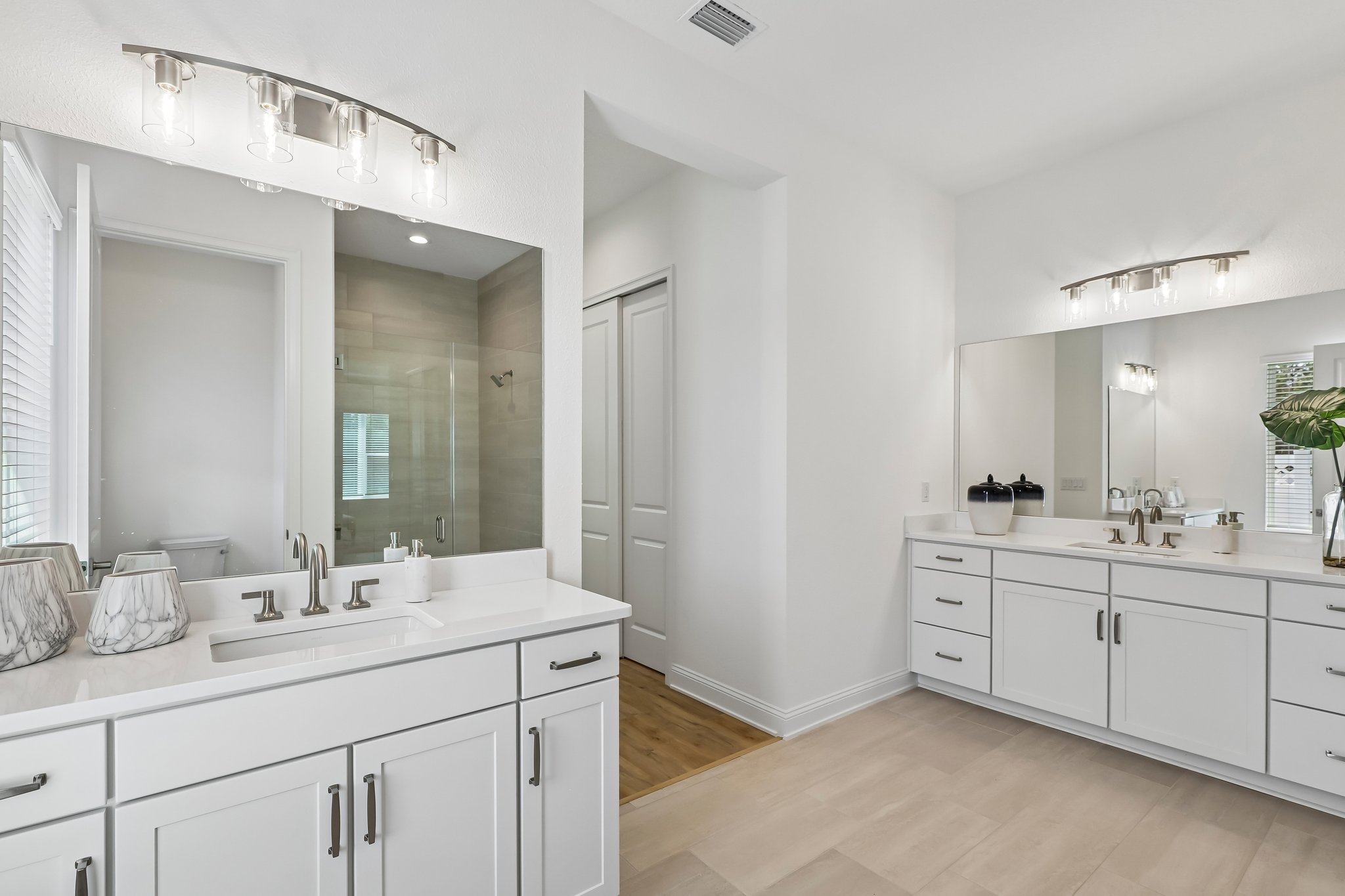Glenbriar Court St-S2606-047.jpg