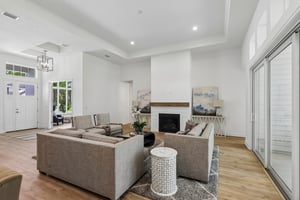 Glenbriar Court St-S2606-007.jpg