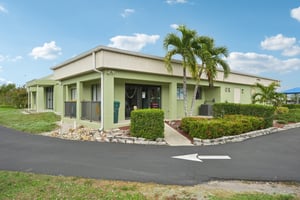 Grosbeak Ln-0312-901.jpg