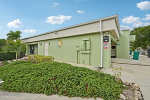 Grosbeak Ln-0312-902.jpg