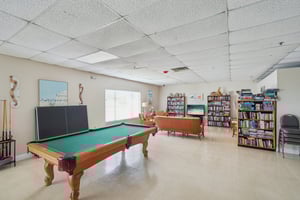 Grosbeak Ln-0312-904.jpg