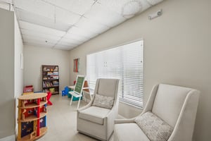 Grosbeak Ln-0312-905.jpg