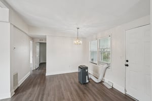 Grosbeak Ln-S0312-022.jpg