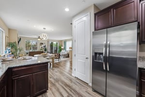 Halsey Ct-S2210-017.jpg