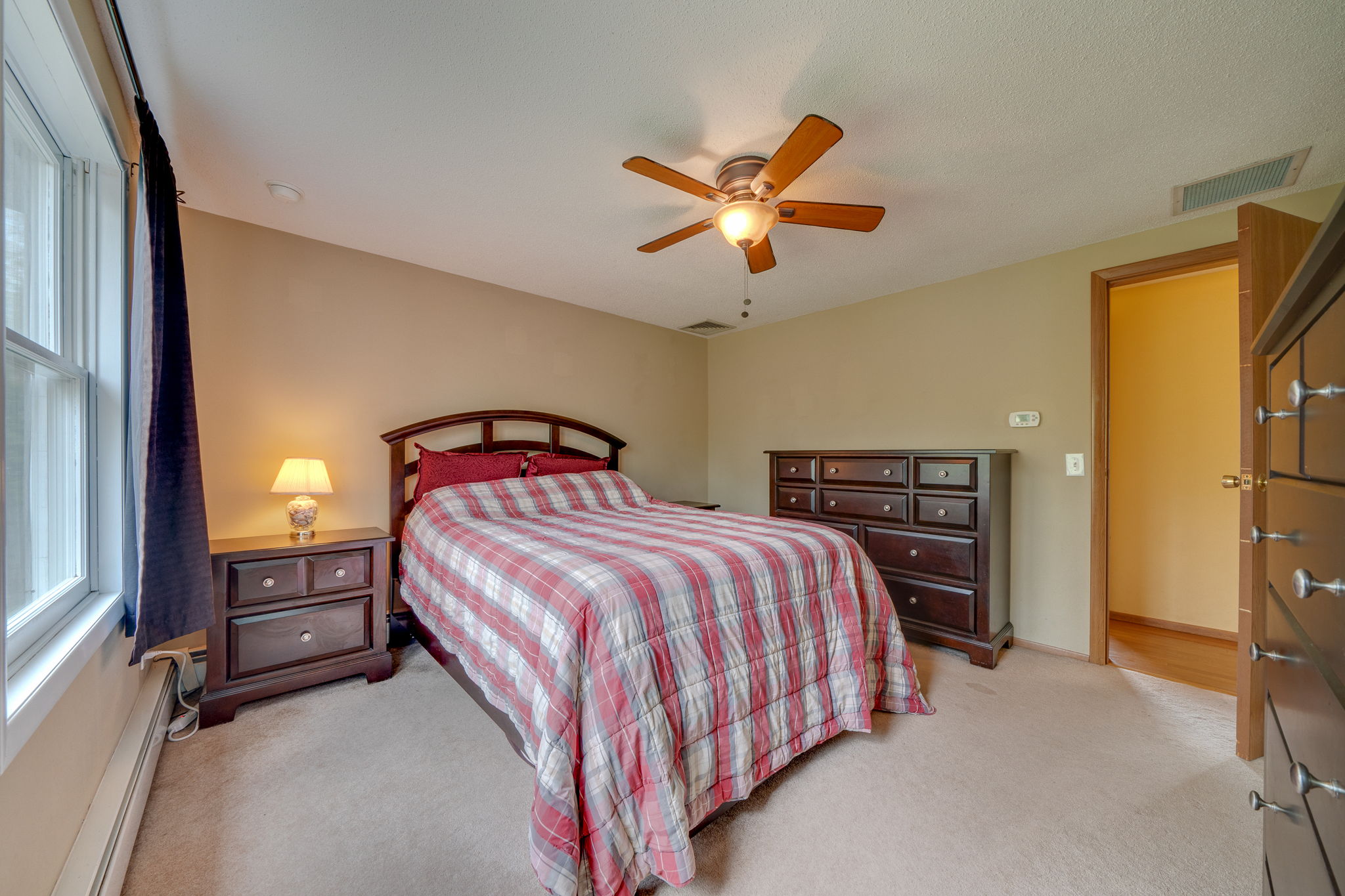 53 Hawks Nest Cir, Middletown, CT 06457 Ed McCullough Photography