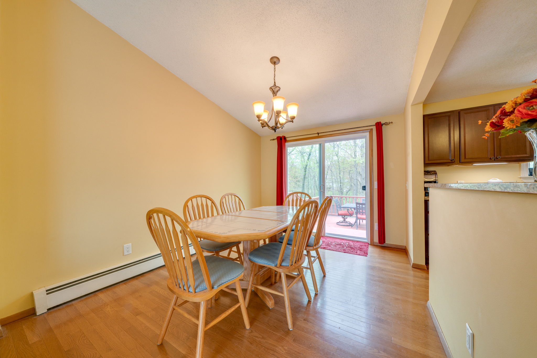 53 Hawks Nest Cir, Middletown, CT 06457 Ed McCullough Photography