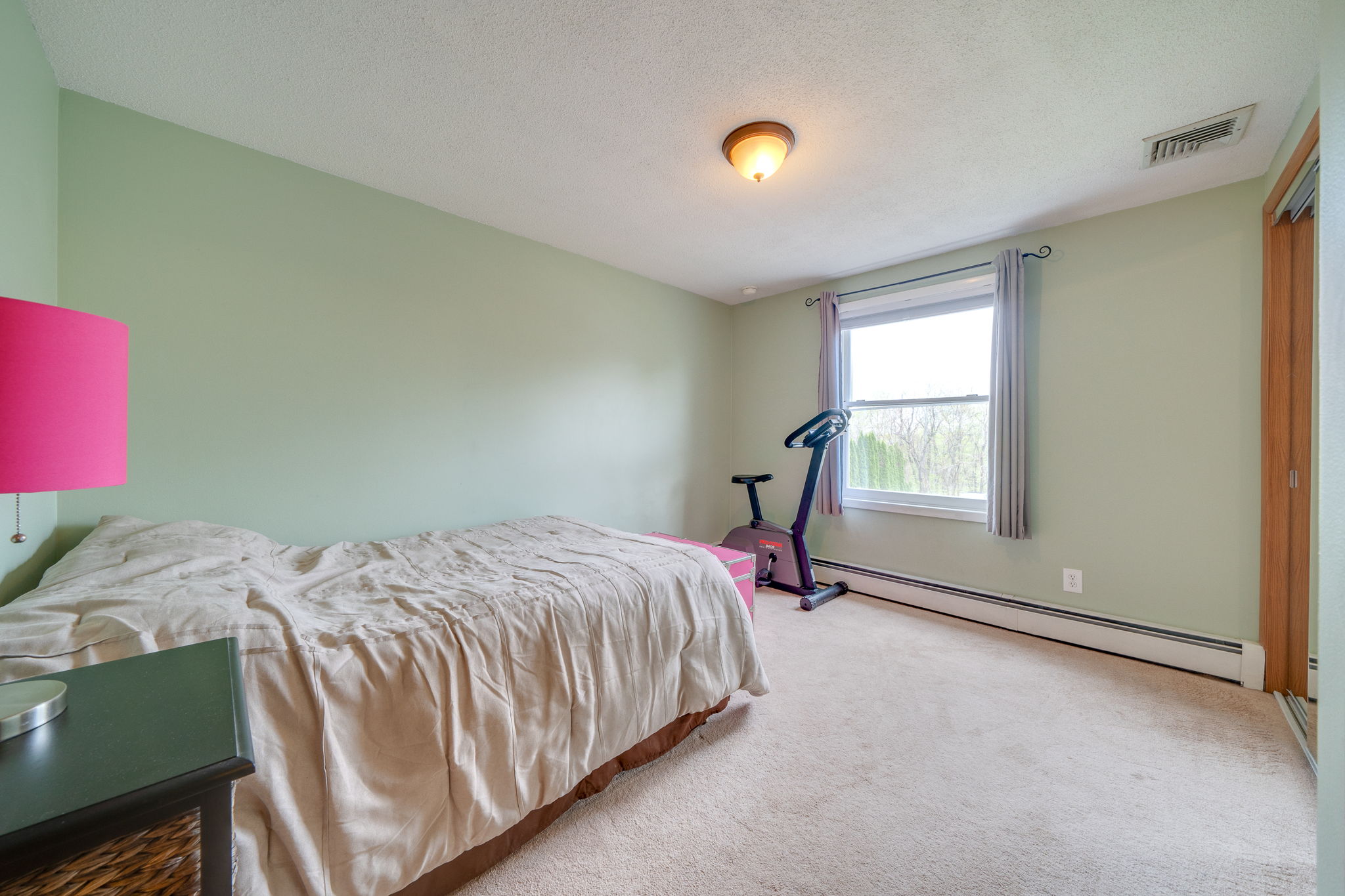 53 Hawks Nest Cir, Middletown, CT 06457 Ed McCullough Photography