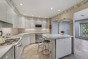 Ponds Cir-S1209-014.jpg