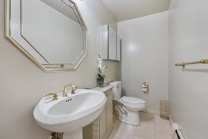 Ponds Cir-S1209-019.jpg