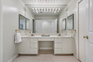 Ponds Cir-S1209-021.jpg