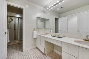 Ponds Cir-S1209-022.jpg