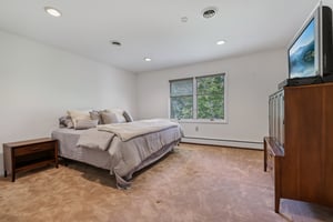 Ponds Cir-S1209-031.jpg