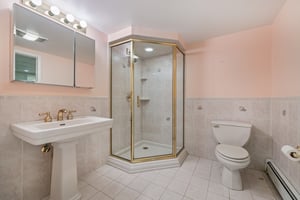 Ponds Cir-S1209-035.jpg