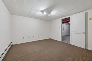Ponds Cir-S1209-039.jpg
