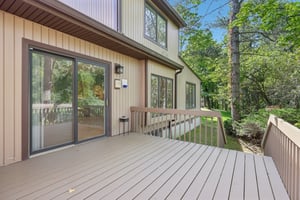 Ponds Cir-S1209-047.jpg