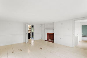  Photo 48