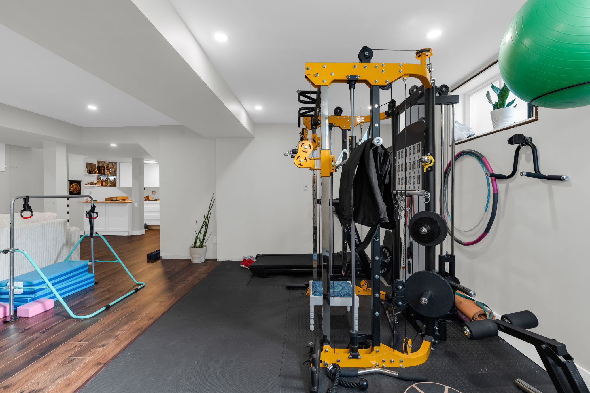  Photo 42