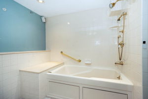  Photo 36