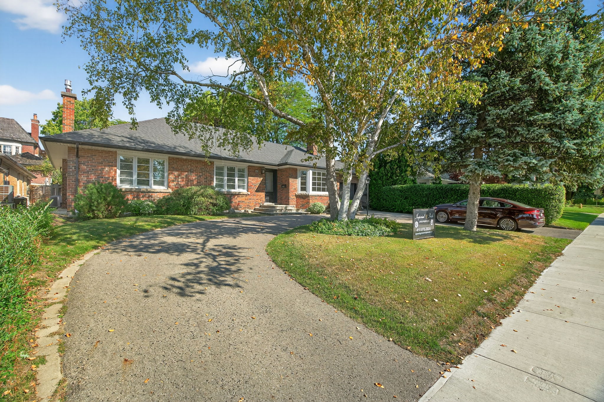 530 Blythwood Rd Toronto, ON M4N 1B3