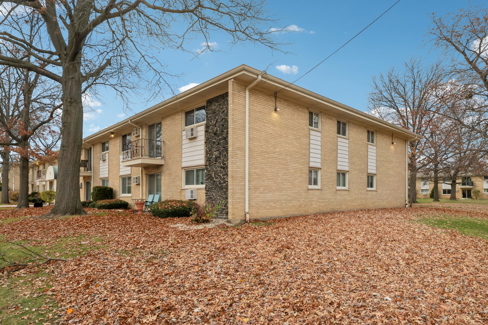 Chase Dr-S2711-018.jpg