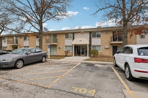 Chase Dr-S2711-002.jpg